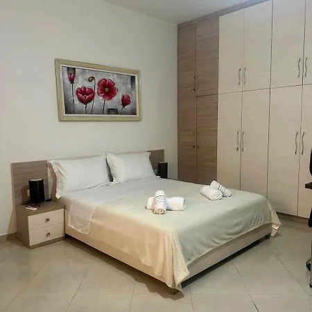 Aqua Studio Apartment Sarande